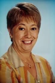 Amália Castro in Canavial de Paixões