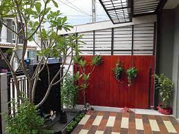 ไอเด ยจ ดสวนหน าบ านสำหร บบ านทาวน เฮ าส แม พ นท หน าบ านจะกว างไม มาก แต ก สามารถจ ดการพ นท เล ก ๆ ให กลายเป นสวนหน าบ านส ไอเด ยแต งสวน สวนหล งบ าน บ าน