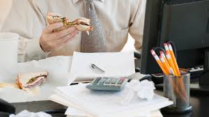 28% of people habitually eat at their desk. We Re Not Taking Enough Lunch Breaks Why That S Bad For Business The Salt Npr