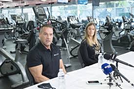 Toutefois, le calendrier de réouverture des clubs sportifs commence à se dessiner pour les pour le moment, certaines salles de sport continuent d'accueillir des sportifs avec ordonnance médicale. Reouverture Prevue Jeudi Les Proprios De Gyms Defient Quebec La Presse
