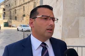 Justice Minister to look into AG's mistakes in bribery case, if justice  hampered