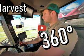Sla hem op, druk hem af, kleur hem in, hang hem op en maak er een foto van. Fendt 1050 Vario Vanwerven Deep Plowing Pure Sound Trekkerweb
