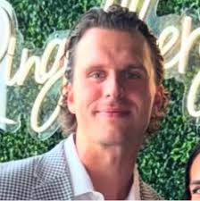 After working with Reyes Holdings/Chicago Beverage for the past 2 years,  I'm excited to start a new adventure with one of our suppliers, 3 Floyd's  Brewing!