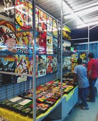 Located along the northern coast of penang island and about 11 km (6.8 mi) northwest of the city centre. 7 Best Night Market In Penang From Monday Sunday Penang Foodie