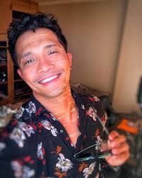 Elel Arenas (@ericksomozaarenas) • Instagram photos and videos