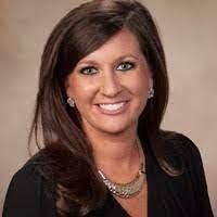 Danielle Dendy's Instagram, Twitter & Facebook