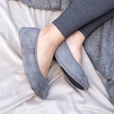 Isotoner uses cookies to offer you the best service possible. Women S Embroidered Brianna Ballerina Slippers Isotoner Com Usa