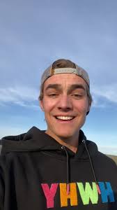 AJ Dwyer (@ajdwyerofficial)