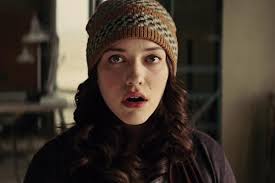 Marvel S Wandavision Kat Dennings And Randall Park Join Cast Of Series Polygon