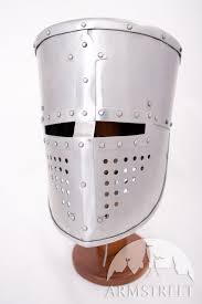 early medieval tophelm helmet reenactment 騎士