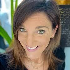 Helene Baumann's Instagram, Twitter & Facebook