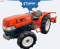 Kubota KL300 Tractor