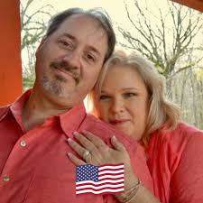 Can I connect multiple feeders to power bus wire?