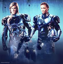 Winter Lion Tom Hiddleston Chris Hemsworth As Jaeger Chris Hemsworth Avengers Art Hemsworth