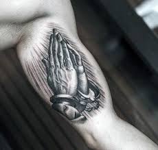 Hot air balloon bicep tattoo designs: 50 Bicep Tattoos For Men Ideas Best Designs Canadian Tattoos