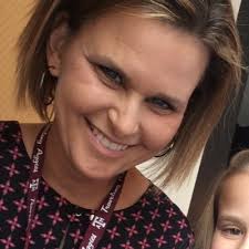 Catherine Eckhardt (@katieeckhhardt)