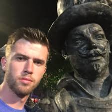 Holly Miller (@hollymiller__)