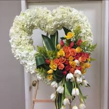 Find funeral flowers heart here! Funeral 8 In Glendale Ca The Dezign Shop