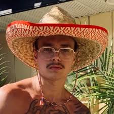 vicky bournival (@vickybou)