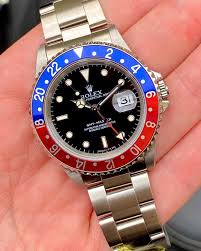 Toutefois, avec l'arrivée des générations y, les défis écologiques et climatiques qui sont devant nous et semblent. Comment Ne Pas Se Tromper En Achetant Sa Montre Rolex Vintage Madame Figaro