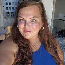 Looking for ideas for a 40th birthday gift for my husband. I want something  special but am such a bad gift giver. He's into golf, Tigers, & Lions.