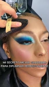 Desafíos de Difuminación Perfecta: Tutorial de Maquillaje Artístico