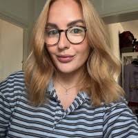 Abbie Millar's Instagram, Twitter & Facebook