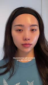 Achieve Glass Skin with Skin1004 Moisturizer