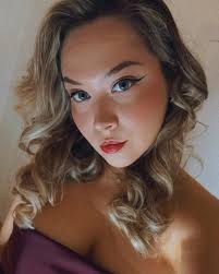 𝑬𝒎𝒊𝒍𝒚 𝑱𝒂𝒏𝒆 𝑺𝒍𝒂𝒅𝒆 (@emilyjaneslade) • Instagram photos and  videos