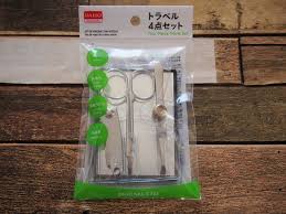 ダイソー トラベル4点セット で身だしなみをレスキュー レタスクラブ セット ダイソー 身だしなみ