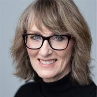 Karen Pickering's Instagram, Twitter & Facebook