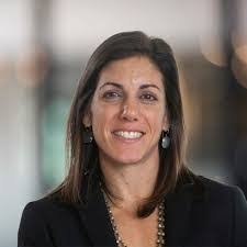 Lori Ali's Instagram, Twitter & Facebook