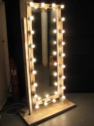 Pin By Evelin Zenovka On Circus Props Wow Makeup Mirror With Lights Mirror With Lights Floor Mirror With Lights
