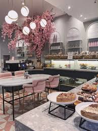 Elan Cafe London Kawiarnia Elan Londyn Www Monicabialucci Co Uk Interiordesigncafe Cafe Interior Design Salon Interior Design Coffee Shop Decor
