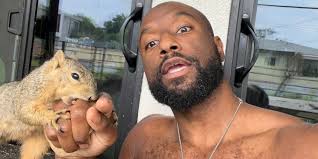 Missing Pet Squirrel Returns With Newfound Attitude and a Surprise Family