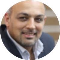 Tarek Deeb's Instagram, Twitter & Facebook