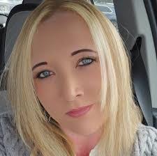 Krista Grimm's Instagram, Twitter & Facebook