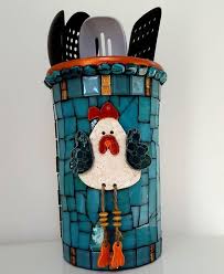 Maybe you would like to learn more about one of these? Pin By Claudia Montes On Mozaic Mosaic Art Mosaic Tiles Crafts Mosaic Artwork