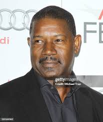 Producer/director Jay Roach and son Jackson Roach arrive at the 2012...  News Photo