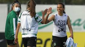 Benfica e sporting disputam a supertaça de futebol feminino no estádio do restelo, em 28 de agosto, às 17:30, no jogo de abertura da época 2021/22, que antecede o início do campeonato. Queixa Do Benfica Motiva Processo Disciplinar A Jogadora Do Sporting E 8 Arbitros Futebol Feminino Jornal Record