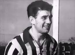 Svet nogometa žaluje