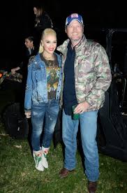 Gwen stefani and blake shelton are more than ready to get married, but apparently her religion won't let her tie the knot just yet. Gwen Stefani Blake Shelton Story About Whether They Ll Get Married In 2019 Is Made Up Wonderwall Com