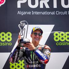 Fabio quartararo est la nouvelle mascotte du motogp. Fabio Quartararo On Twitter Omg What A Race P1
