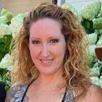 Stacy Rowe's Instagram, Twitter & Facebook