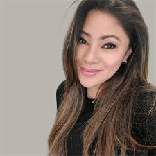 Kelli Lang @ RE/MAX Gateway Real Estate