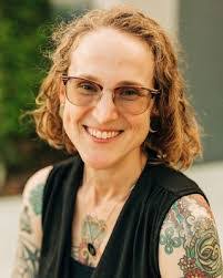 Andrea Scott's Instagram, Twitter & Facebook