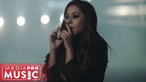 Nicole Cherry Danseaza Amandoi Official Video Youtube