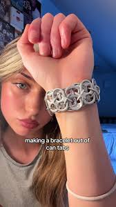 How to Make a Stylish Bracelet with Can Tabs