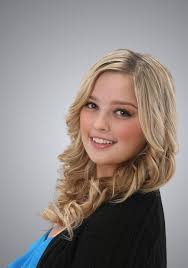 Victoria Fallon's Instagram, Twitter & Facebook