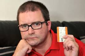 Angry Rutherglen dad hits out at Scotrail after he and his kids are forced  off the train... despite being willing to pay their fares!